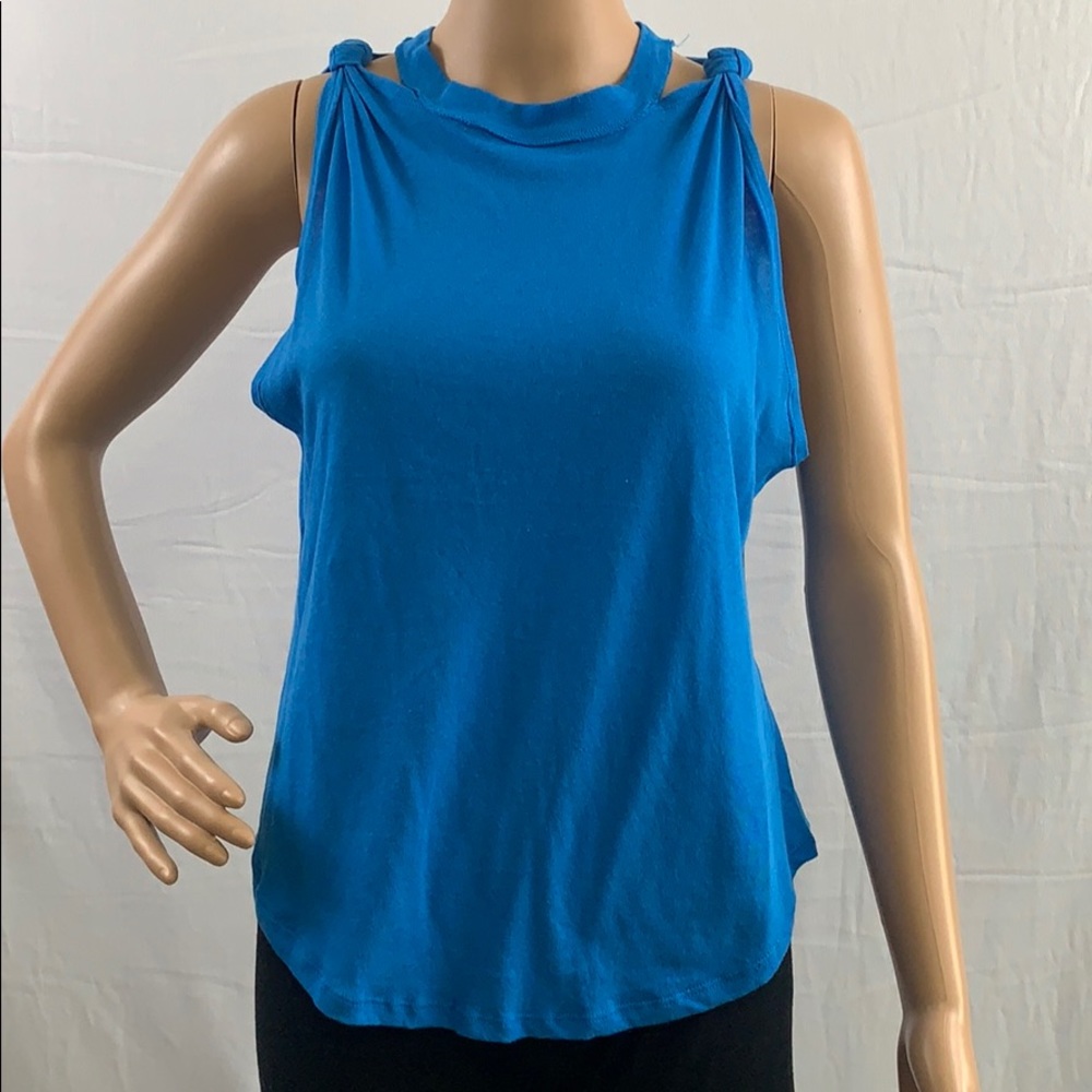 NWT. Free people sleeveless blue top. 100% cotton